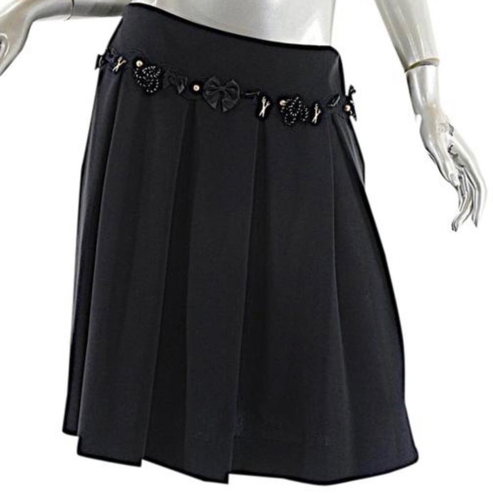 Moschino black box pleat with fun ornament skirt